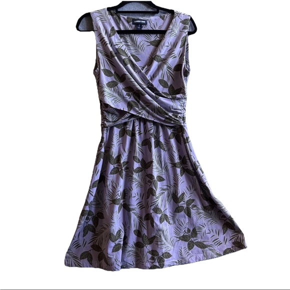 Lands' End Dresses & Skirts - Lands' End Lavender Leaf Pattern Faux Wrap Midi A-Line Dress size 6/8 Small